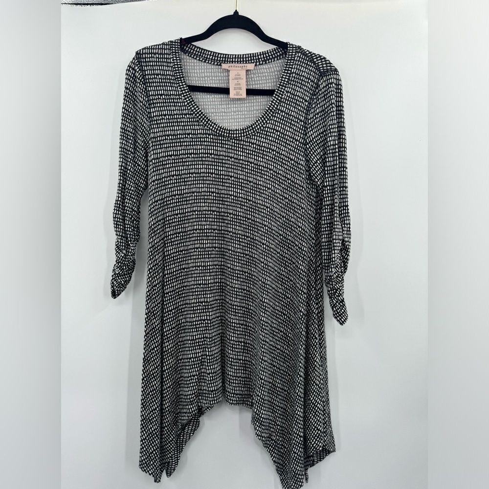 3For$20 Philosophy Black/White Tiny Print Tunic size Small